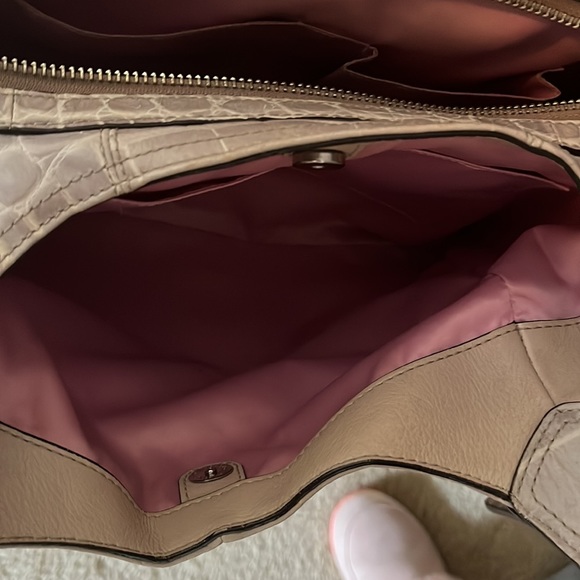 Coach light grey croc leather bag - Picture 7 of 8